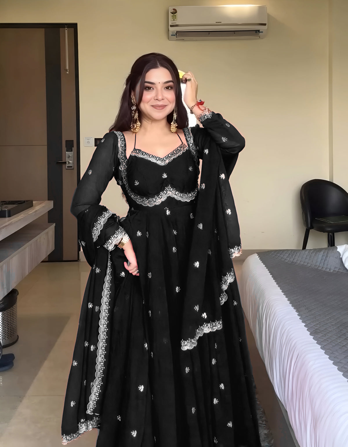 SEQUENCEHOLIC Women Embroidered Kurta with Trousers & Dupatta | Ethnic Kurta Set